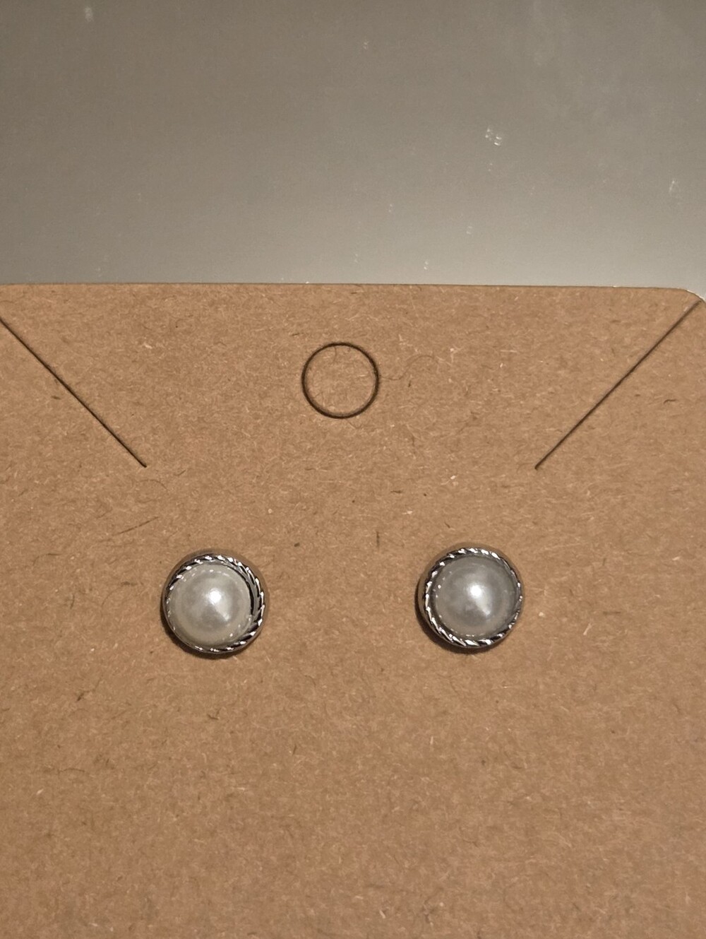 3/$10 NWOT Fashion earrings Faux Pearl silver tone